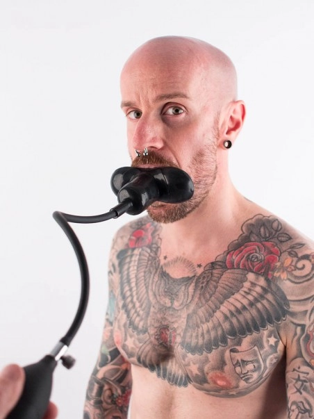 Rubber Fetish Baillon Papillon Latex 2 Rubber Fetish Baillon Papillon Latex – Image 2