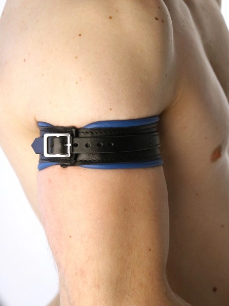 Bruthal Gear Brassard Boucle Cuir 1 Bruthal Gear Brassard Boucle Cuir