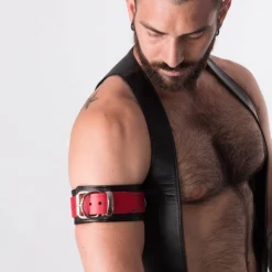 RoB Accessoires Brassard Cuir Boucle Fist-Fucking -Pas Cher Vestiaire Fetish Magasin brassard cuir boucle fist fucking 2