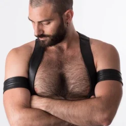 RoB Accessoires Brassard Large Ajustable Pressions 15 RoB Accessoires Brassard Large Ajustable Pressions -Pas Cher Vestiaire Fetish Magasin brassard large ajustable pressions 49