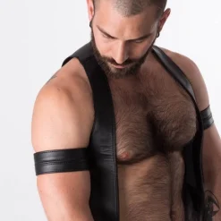 RoB Accessoires Brassard Large Ajustable Pressions 17 RoB Accessoires Brassard Large Ajustable Pressions -Pas Cher Vestiaire Fetish Magasin brassard large ajustable pressions 51