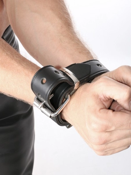 Rob Ceinture Menottes Cuir 1 Rob Ceinture Menottes Cuir