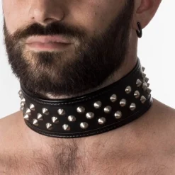 RoB Accessoires Collier Dog à Clous -Pas Cher Vestiaire Fetish Magasin collier dog a clous 2