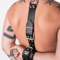 RoB Accessoires Collier Et Menottes De Contraintes Cuir -Pas Cher Vestiaire Fetish Magasin collier et menottes de contraintes cuir 4