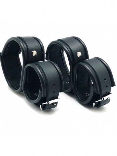 The Red Double Menottes Poignets Et Chevilles 6 The Red Double Menottes Poignets Et Chevilles – Image 6