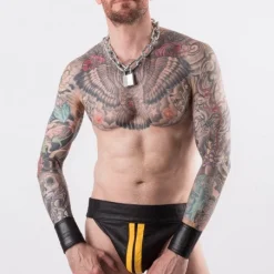 Rob Jockstrap Zippé Bandes Jaunes Cuir 7 Rob Jockstrap Zippé Bandes Jaunes Cuir -Pas Cher Vestiaire Fetish Magasin jockstrap zippe bandes jaunes cuir 3
