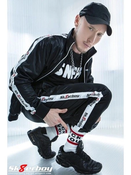 Jogging Shiny - Sk8erboy 2 Jogging Shiny - Sk8erboy – Image 2