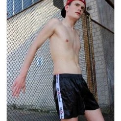 Boxer Shiny - Sk8erboy -Pas Cher Vestiaire Fetish Magasin short shiny sk8erboy 2